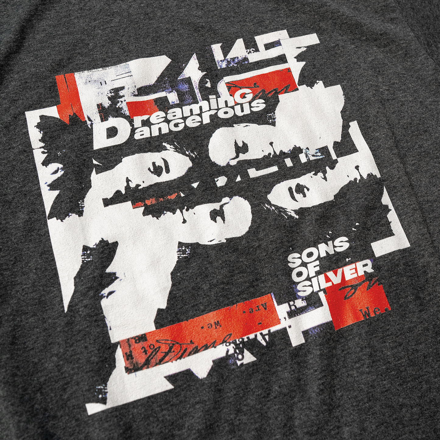DREAMING DANGEROUS T-SHIRT